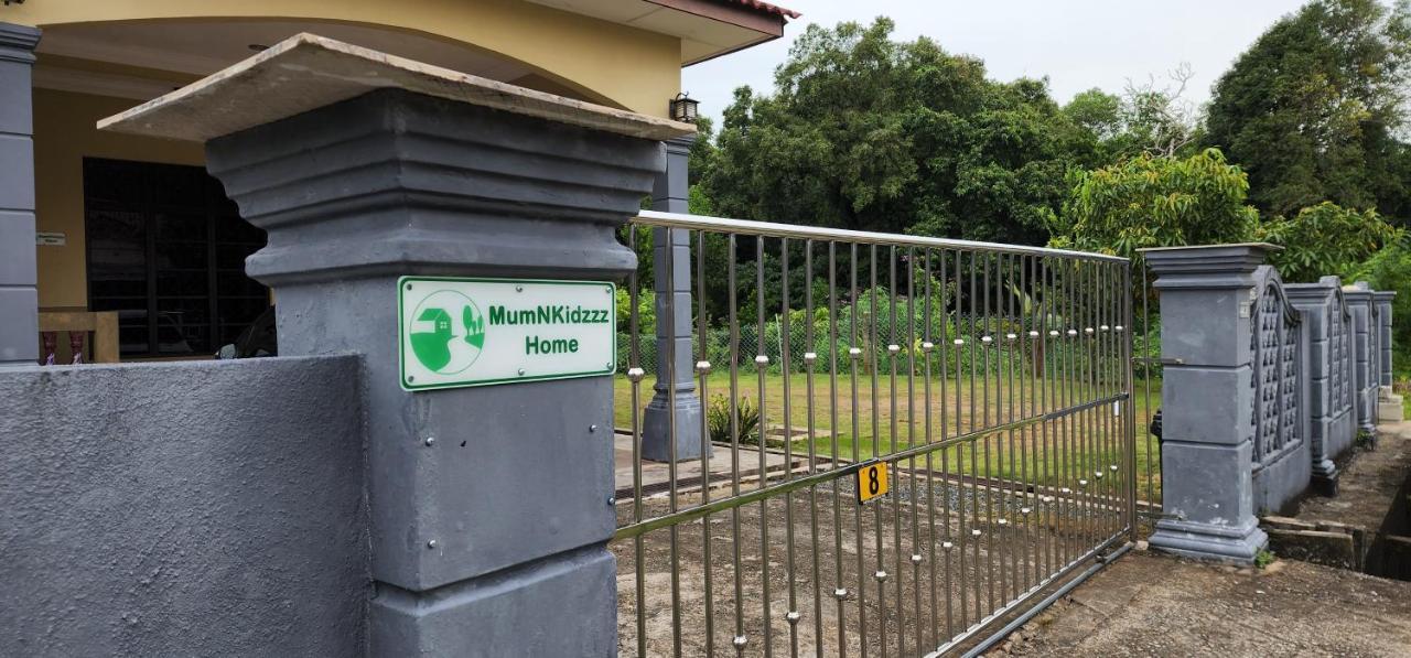Mumnkidzzz Homestay At Kerteh Kampong Pengkalan Pangan Zewnętrze zdjęcie