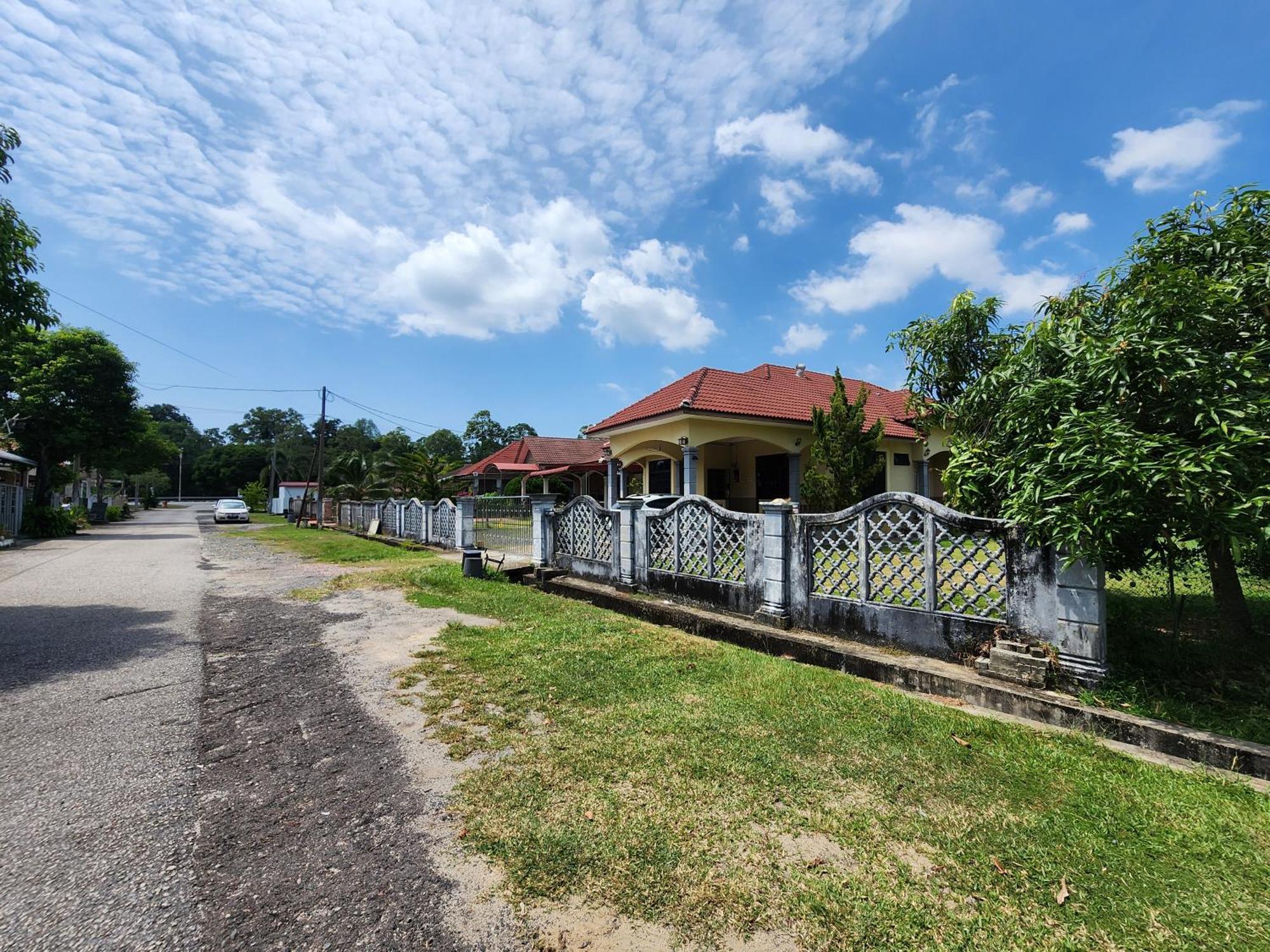 Mumnkidzzz Homestay At Kerteh Kampong Pengkalan Pangan Zewnętrze zdjęcie