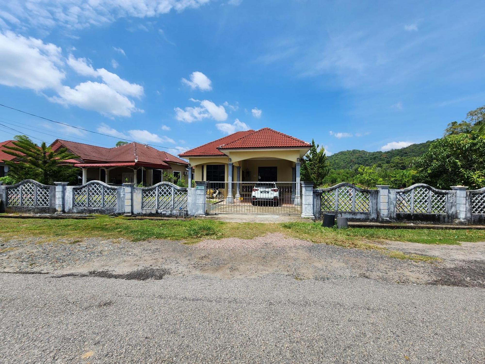 Mumnkidzzz Homestay At Kerteh Kampong Pengkalan Pangan Zewnętrze zdjęcie